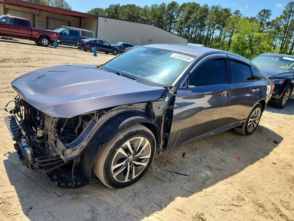 HONDA ACCORD 2018 with VIN 1HGCV3F90JA003192 - Photo from auction
