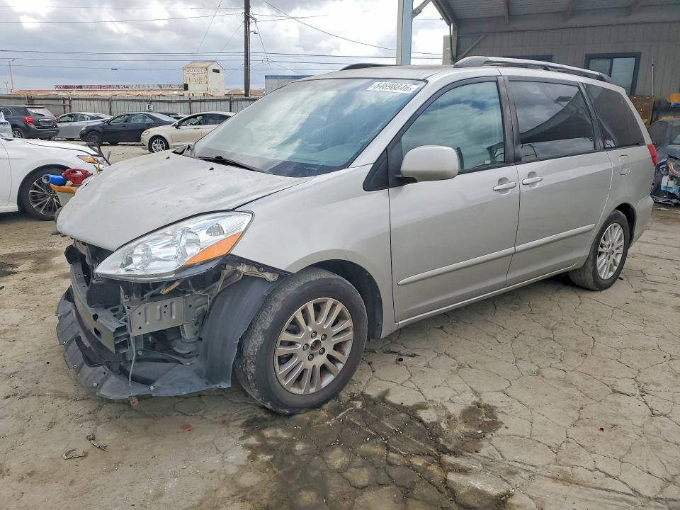 TOYOTA SIENNA 2008 with VIN 5TDZK22C48S160508 - Photo from auction