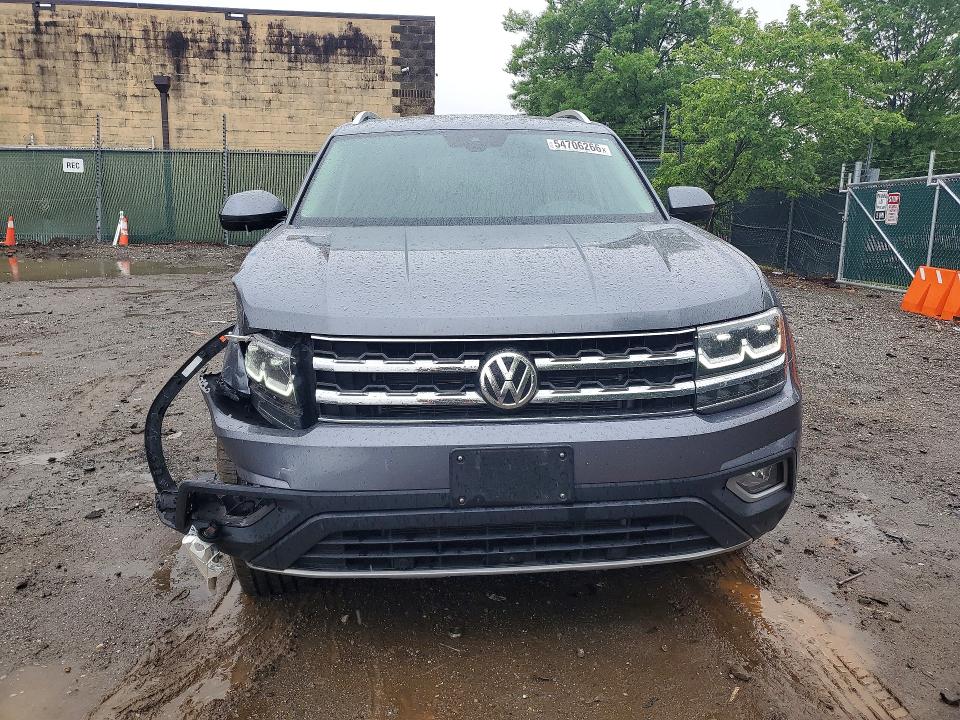 Photo 5 from auction – 2019 VOLKSWAGEN ATLAS with VIN 1V2NR2CA2KC550568