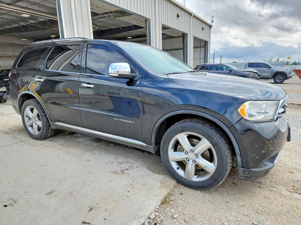 Photo 4 from auction – 2011 DODGE DURANGO with VIN 1D4SE5GT0BC638602