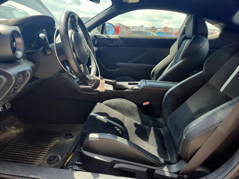 Photo 7 from auction – 2025 TOYOTA GR 86 with VIN JF1ZNBE14S8752106