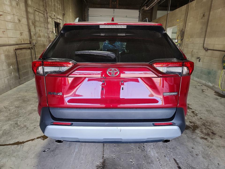 Photo 6 from auction – 2023 TOYOTA RAV4 with VIN 2T3J1RFV1PW360053