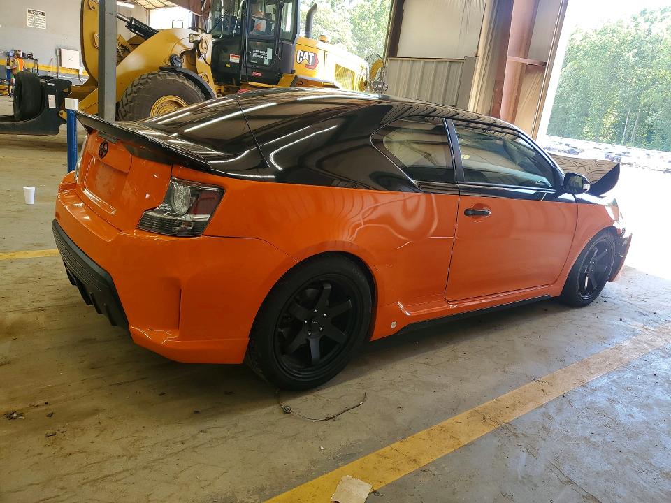 Zdjęcie 3 z aukcji – 2015 SCION TC z VIN JTKJF5C70FJ007826