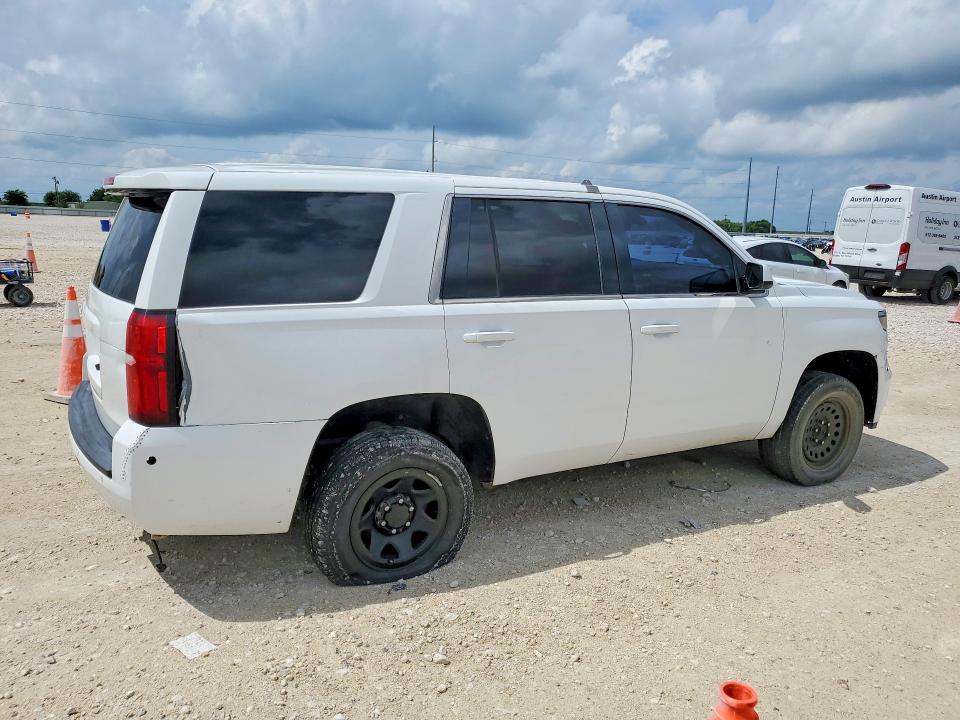 Photo 3 from auction – 2018 CHEVROLET TAHOE with VIN 1GNLCDEC1JR344729