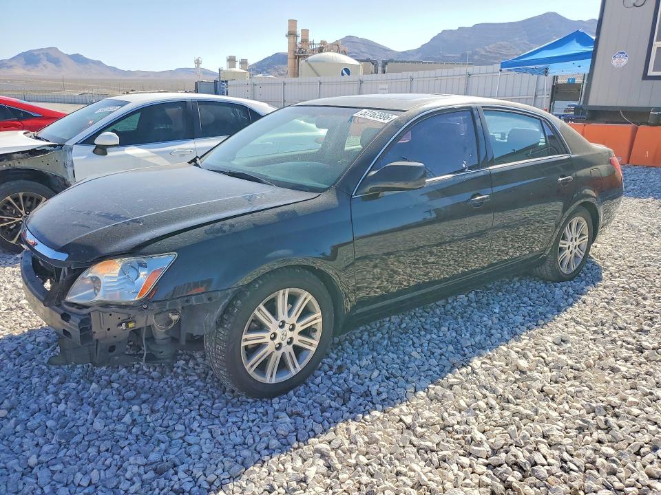 TOYOTA AVALON 2007 with VIN 4T1BK36B87U192215 - Photo from auction