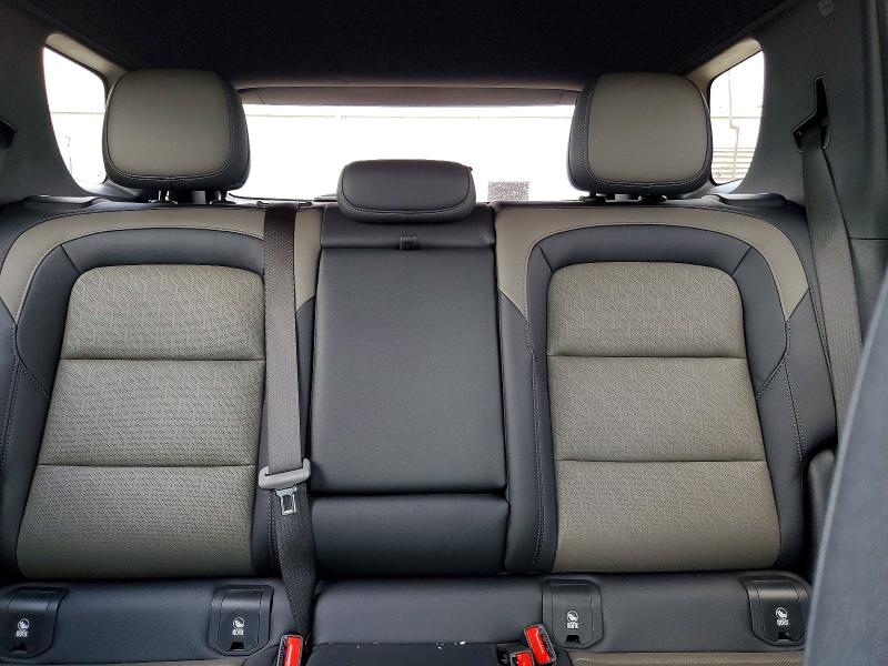 Photo 10 from auction – 2025 CHEVROLET EQUINOX with VIN 3GNAXHEG1SL164889