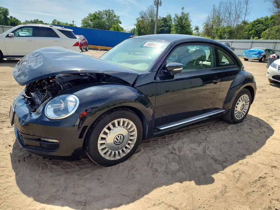 VOLKSWAGEN BEETLE 2014 with VIN 3VWJ17AT6EM662444 - Photo from auction