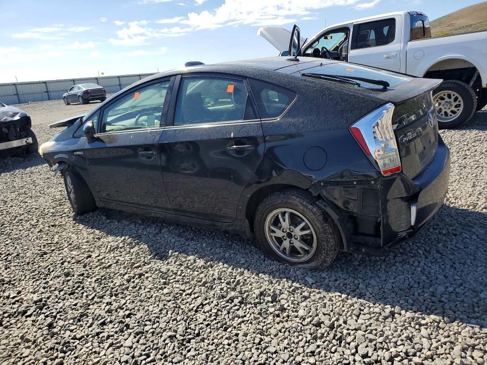 Photo 2 from auction – 2011 TOYOTA PRIUS with VIN JTDKN3DU8B5320262