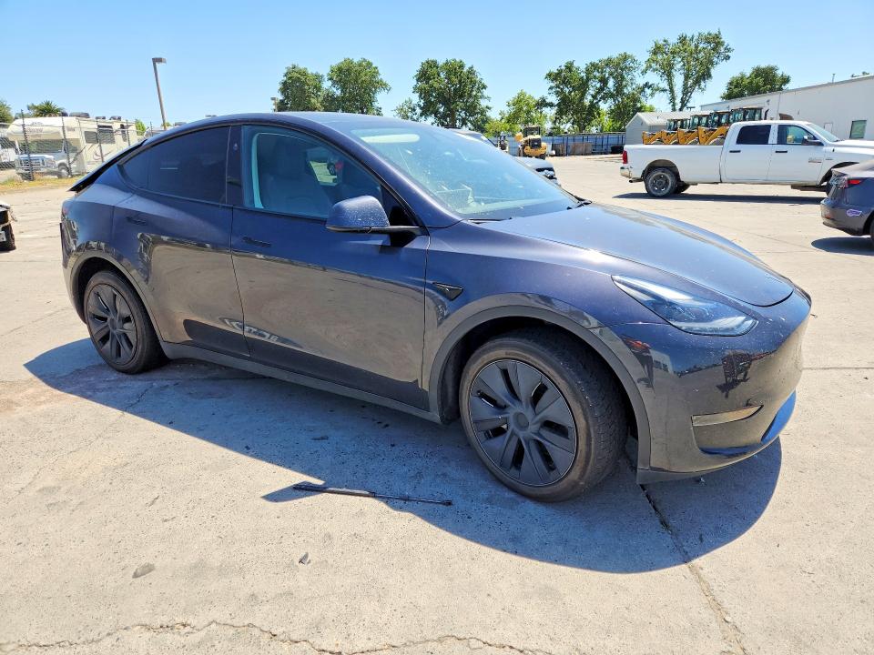 Photo 4 from auction – 2024 TESLA MODEL Y with VIN 7SAYGDED9RF111519