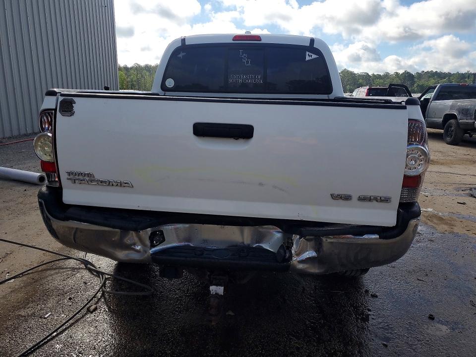 Photo 6 from auction – 2010 TOYOTA TACOMA with VIN 3TMLU4EN9AM039794