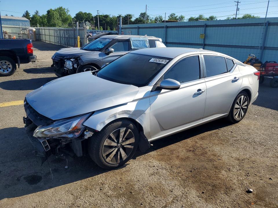 NISSAN ALTIMA 2021 with VIN 1N4BL4DV0MN335867 - Photo from auction
