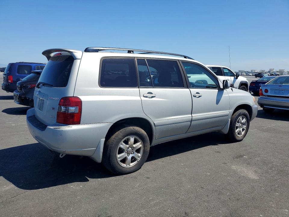 Photo 3 from auction – 2007 TOYOTA HIGHLANDER with VIN JTEEP21A270206687