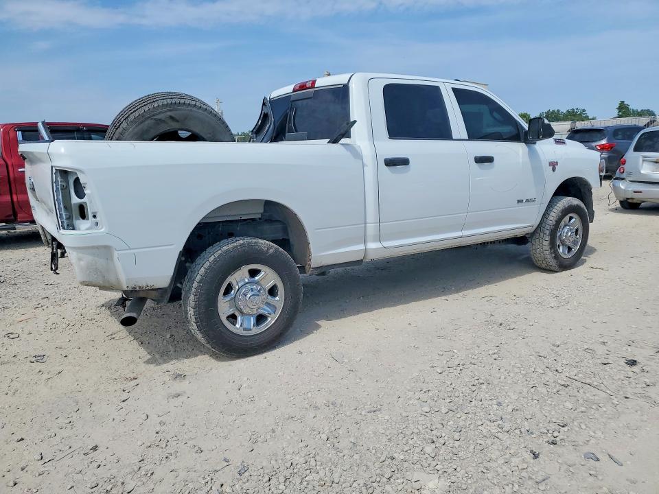 Фото 3 с аукциона – 2020 RAM 2500 с VIN 3C6UR5CJ8LG214816