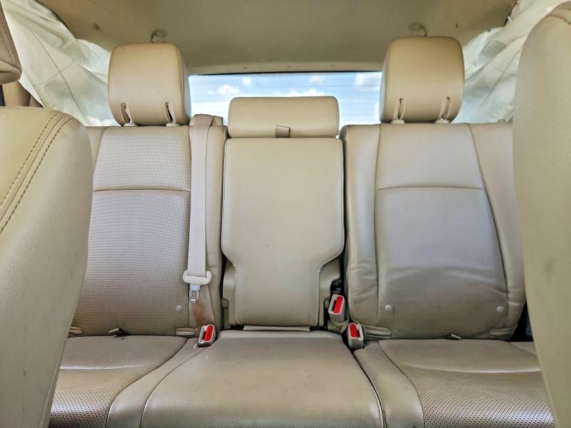 Photo 10 from auction – 2018 TOYOTA 4RUNNER with VIN JTEZU5JR0J5178464