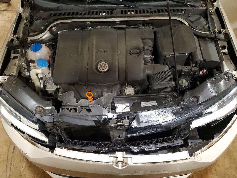 Photo 11 from auction – 2012 VOLKSWAGEN JETTA with VIN 3VWDP7AJ4CM119763