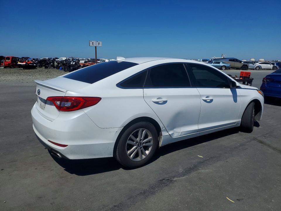 Photo 3 from auction – 2016 HYUNDAI SONATA with VIN 5NPE24AF2GH392972