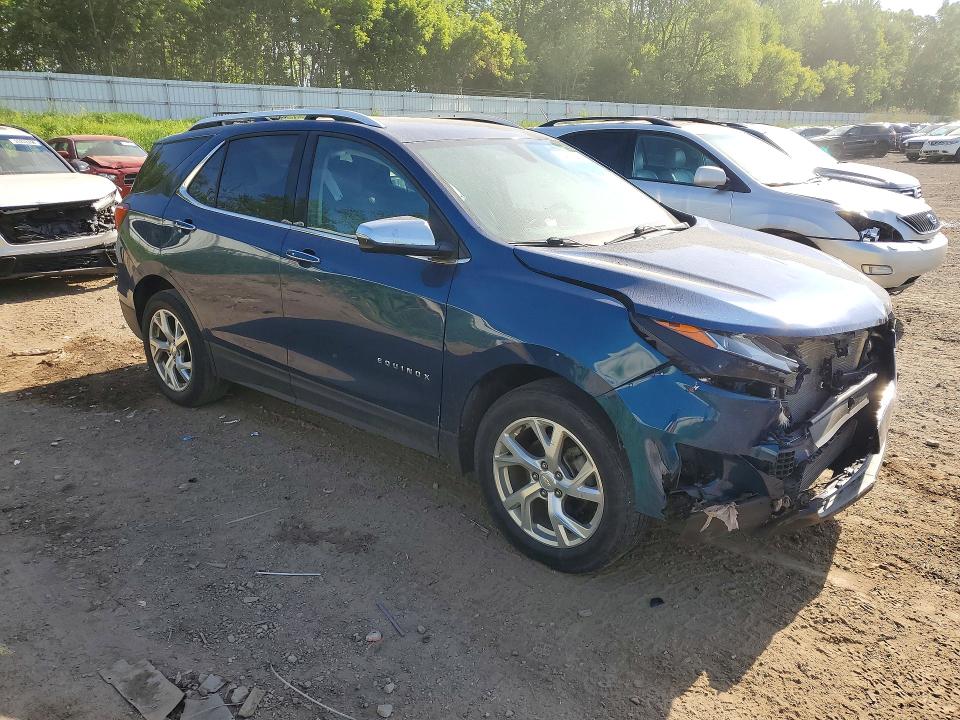 Photo 4 from auction – 2019 CHEVROLET EQUINOX with VIN 2GNAXNEV6K6220004