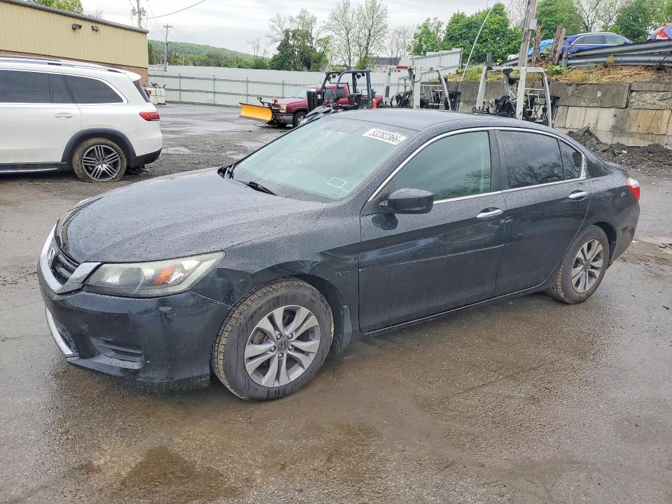 Photo 1 from auction – 2015 HONDA ACCORD with VIN 1HGCR2F33FA050041