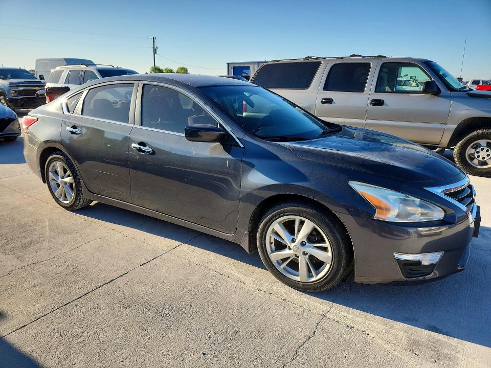 Photo 4 from auction – 2013 NISSAN ALTIMA with VIN 1N4AL3AP0DN501865