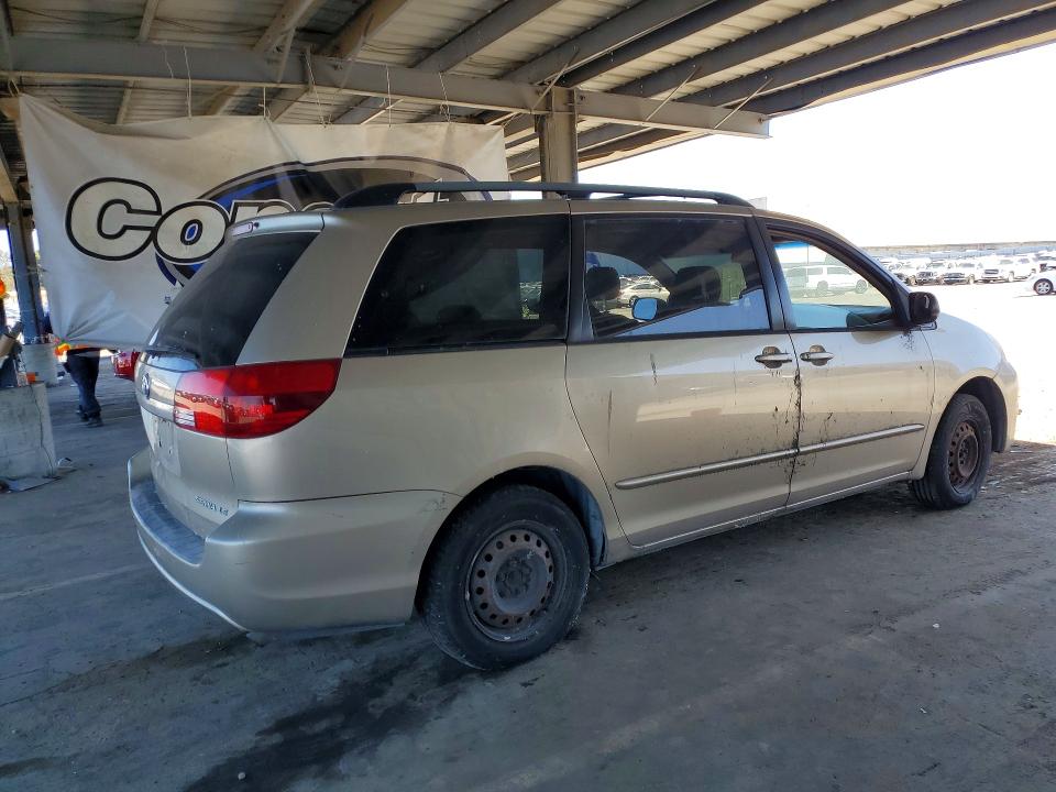 Photo 3 from auction – 2004 TOYOTA SIENNA with VIN 5TDZA23CX4S205303