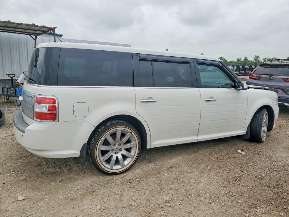 Photo 3 from auction – 2011 FORD FLEX with VIN 2FMGK5DC5BBD00267