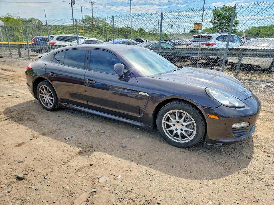 Фото 4 с аукциона – 2011 PORSCHE PANAMERA с VIN WP0AA2A78BL010785