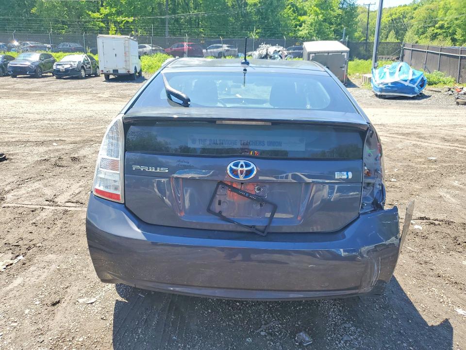 Photo 6 from auction – 2011 TOYOTA PRIUS with VIN JTDKN3DU5B5304469