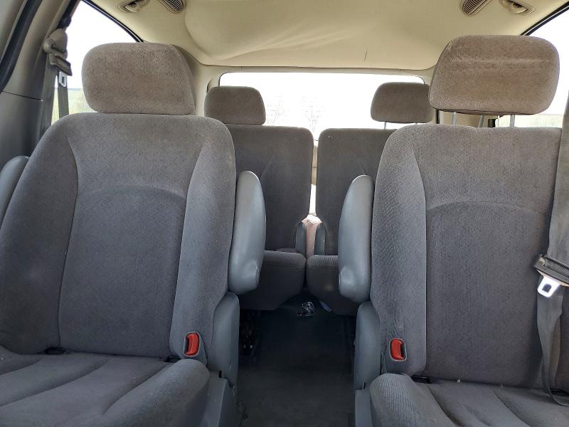 Photo 10 from auction – 2002 DODGE GRAND CARAVAN with VIN 2B8GP34322R652588