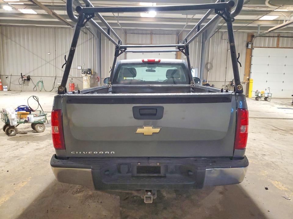 Photo 6 from auction – 2011 CHEVROLET SILVERADO with VIN 1GCNKPEX4BZ236504