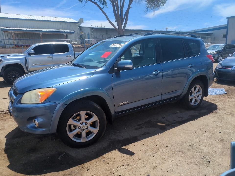 TOYOTA RAV4 2010 with VIN JTMDK4DV8AD013551 - Photo from auction