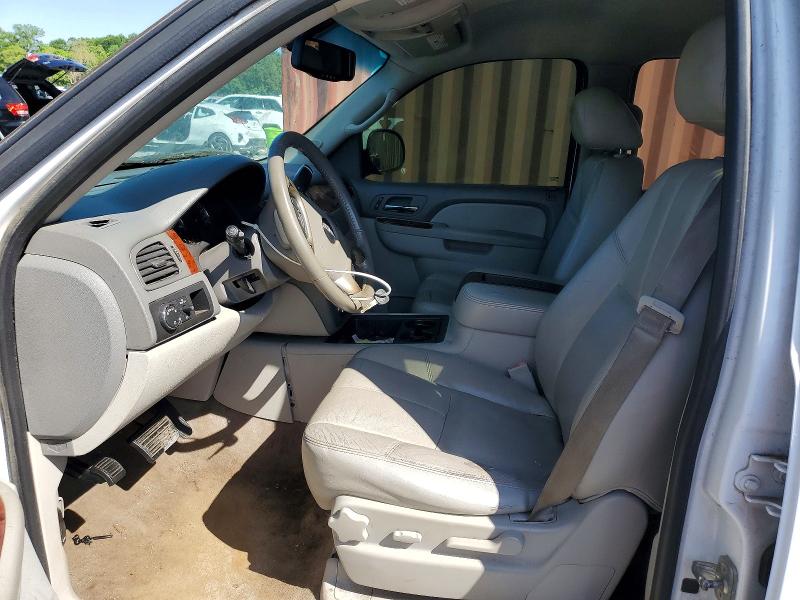 Photo 7 from auction – 2013 GMC YUKON with VIN 1GKS1CE09DR134236