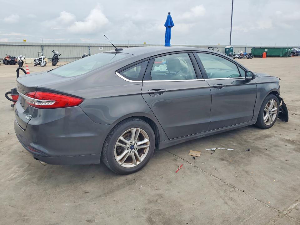 Photo 3 from auction – 2018 FORD FUSION with VIN 3FA6P0HD1JR170999