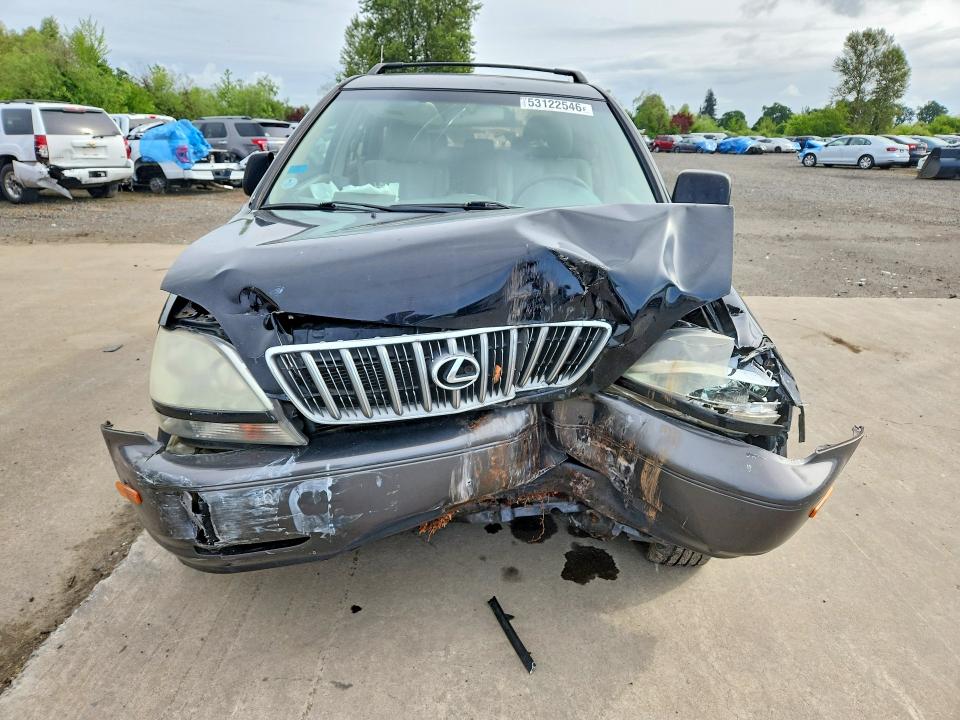 Photo 5 from auction – 2001 LEXUS RX with VIN JTJHF10U010179648