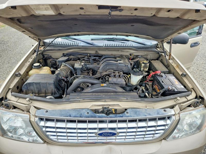 Photo 12 from auction – 2005 FORD EXPLORER with VIN 1FMZU73K25ZA63648