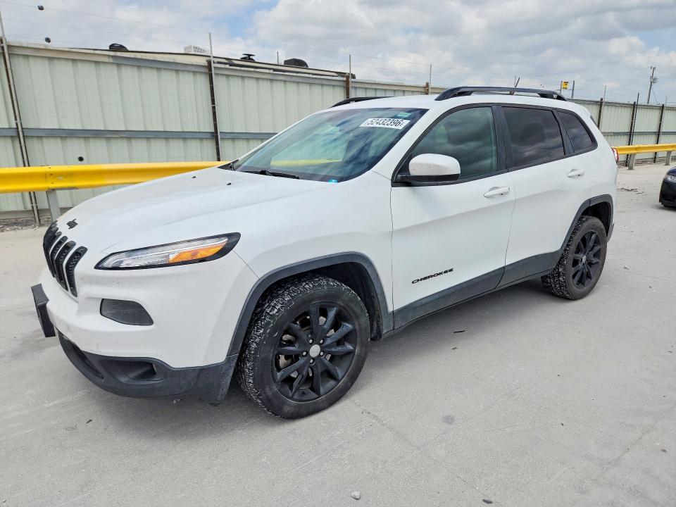 JEEP CHEROKEE 2014 with VIN 1C4PJLCB8EW312761 - Photo from auction