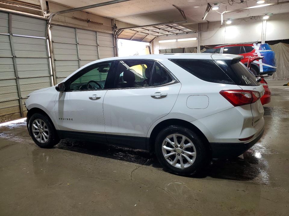 Photo 2 from auction – 2018 CHEVROLET EQUINOX with VIN 3GNAXJEV9JL393051
