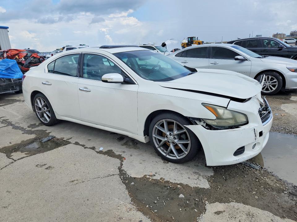 Photo 4 from auction – 2011 NISSAN MAXIMA with VIN 1N4AA5AP3BC864333