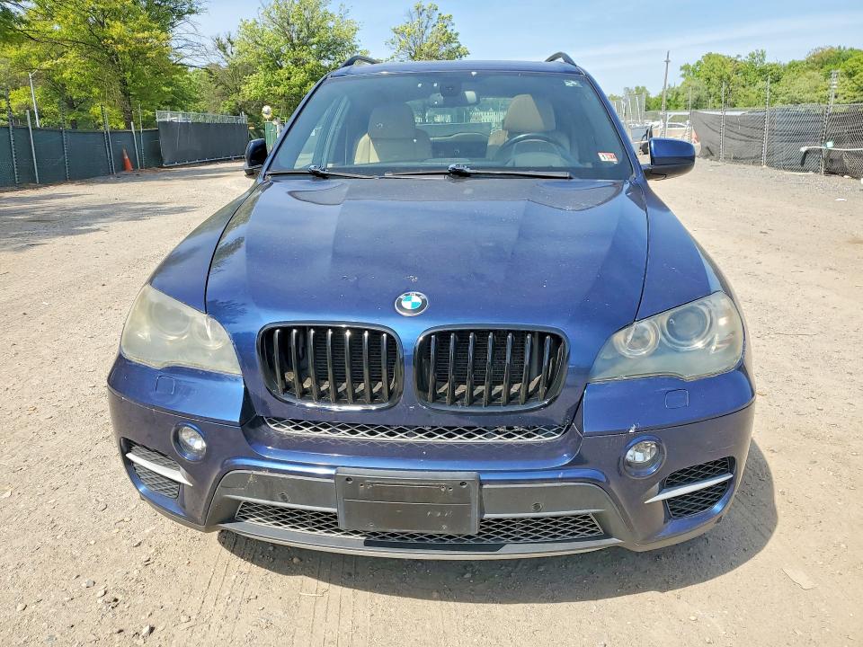 Photo 5 from auction – 2011 BMW X5 with VIN 5UXZW0C50BL656664