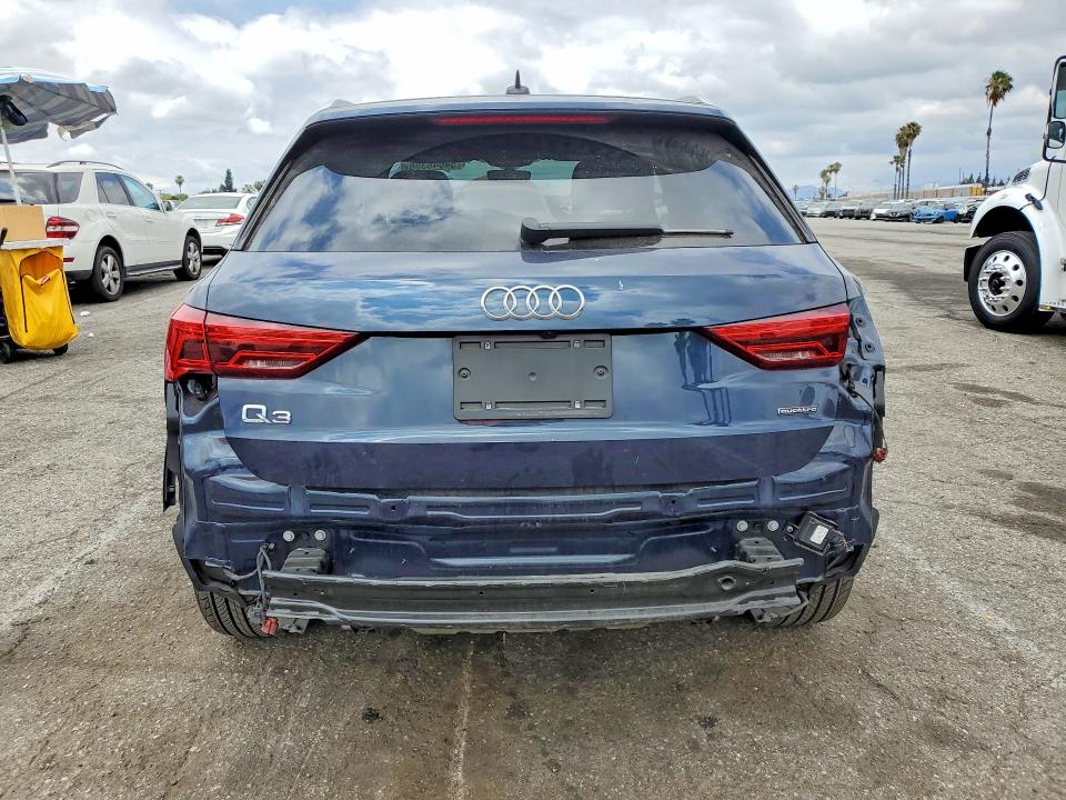 Photo 6 from auction – 2020 AUDI Q3 with VIN WA1AECF3XL1028034