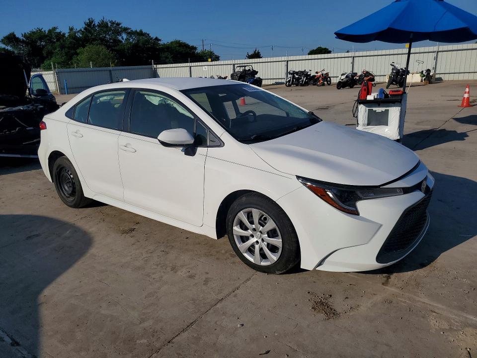 Photo 4 from auction – 2021 TOYOTA COROLLA with VIN JTDEPMAE5MJ140709