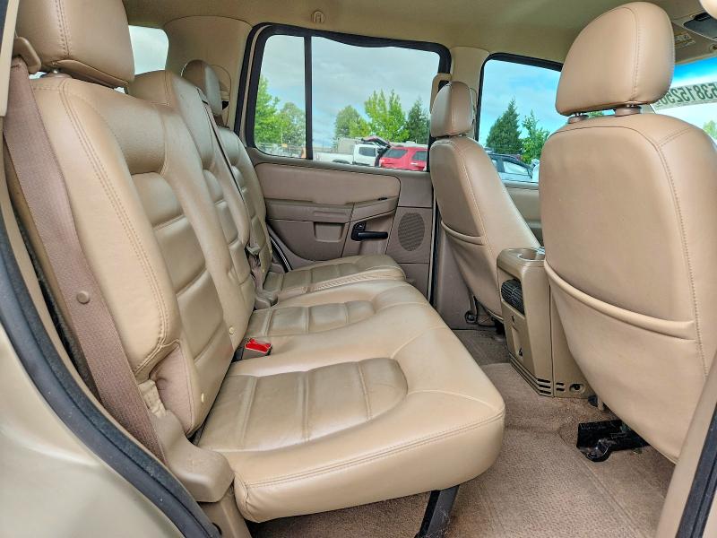 Photo 11 from auction – 2005 FORD EXPLORER with VIN 1FMZU73K25ZA63648
