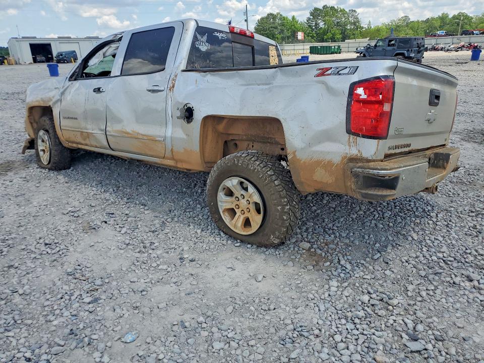 Photo 2 from auction – 2018 CHEVROLET SILVERADO with VIN 3GCUKREC4JG490880