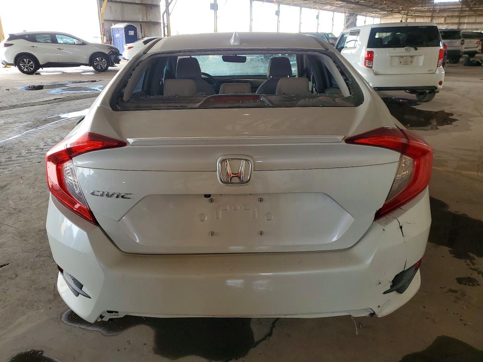 Photo 6 from auction – 2019 HONDA CIVIC with VIN 19XFC1F75KE011663