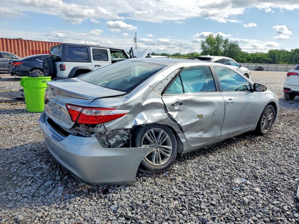 Photo 3 from auction – 2017 TOYOTA CAMRY with VIN 4T1BF1FK9HU305356