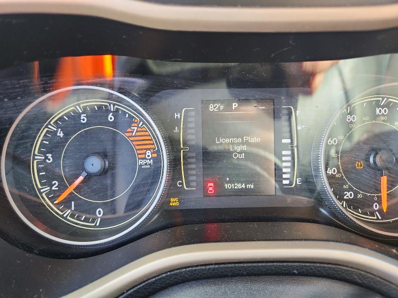 Фото 9 с аукциона – 2017 JEEP CHEROKEE с VIN 1C4PJMCS6HW625804
