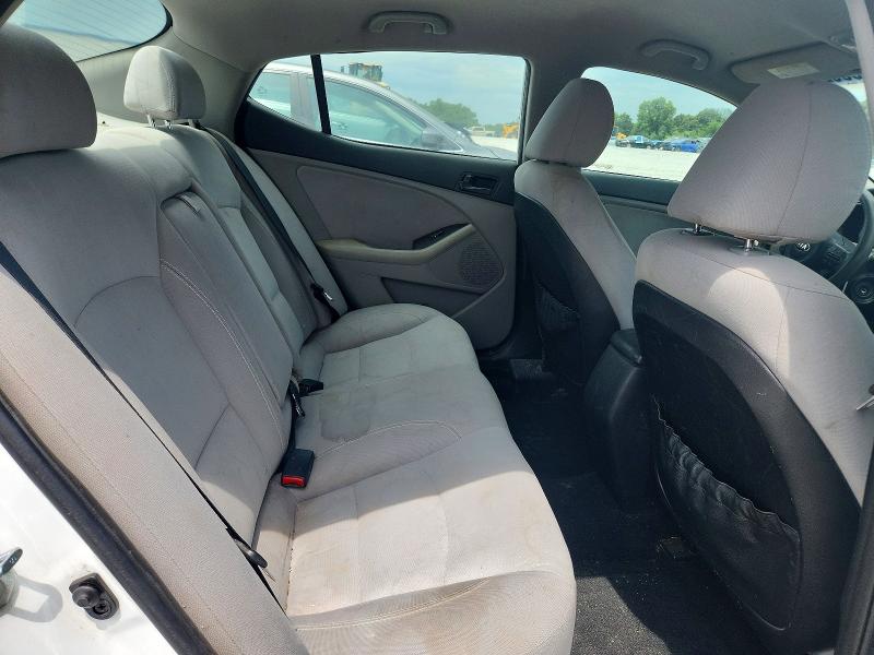 Photo 10 from auction – 2014 KIA OPTIMA with VIN 5XXGM4A7XEG315870