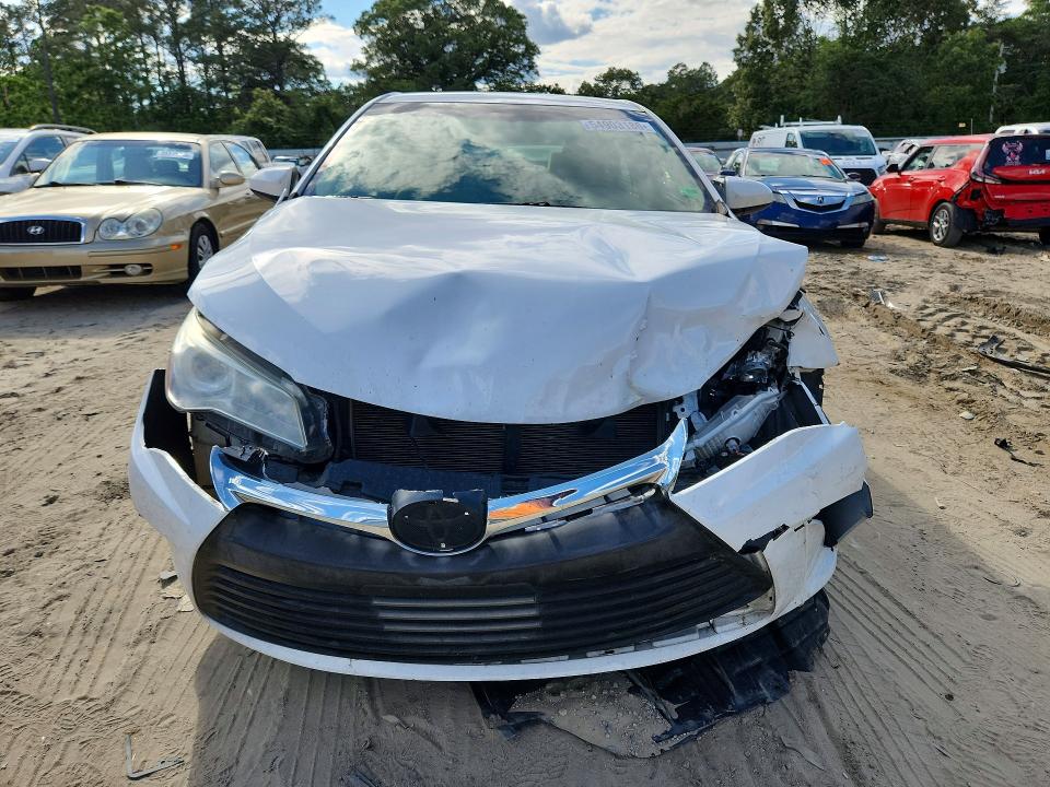 Photo 5 from auction – 2017 TOYOTA CAMRY with VIN 4T1BF1FK8HU337019