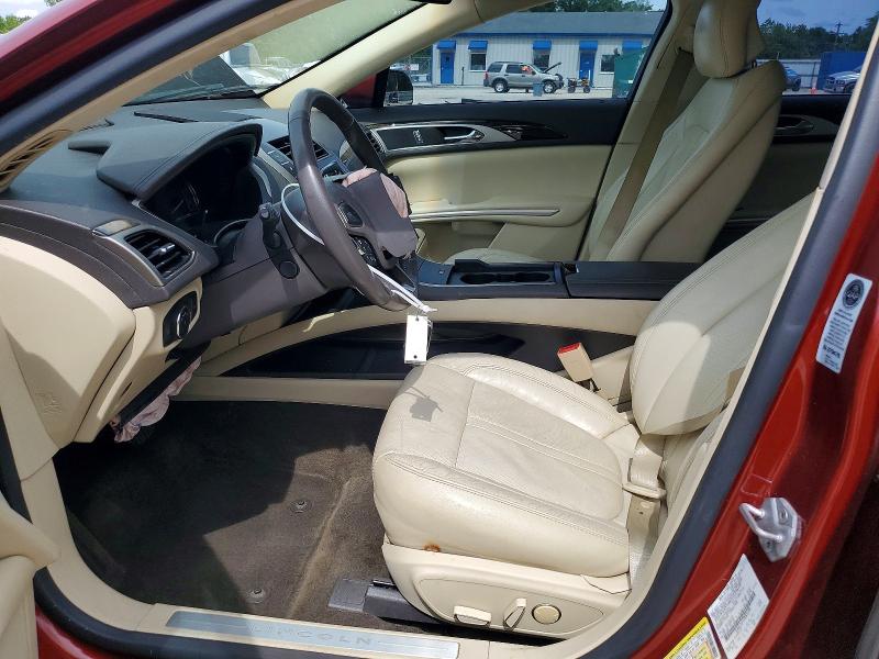 Фото 7 с аукциона – 2014 LINCOLN MKZ с VIN 3LN6L2LU1ER802328