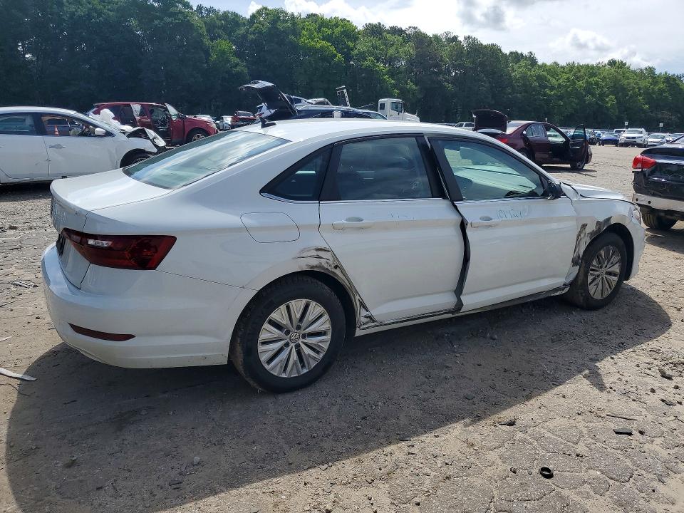 Photo 3 from auction – 2020 VOLKSWAGEN JETTA with VIN 3FA6P0H72DR105562