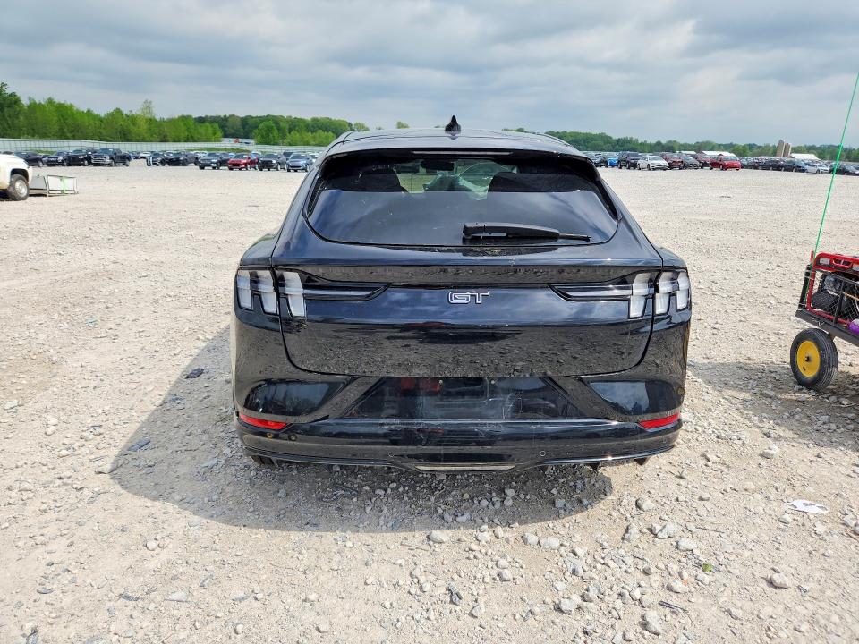 Photo 6 from auction – 2022 FORD MUSTANG MACH-E with VIN 3FMTK4SE6NMA58797